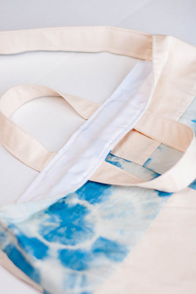 The Sagittarius Tote | Atmosphere